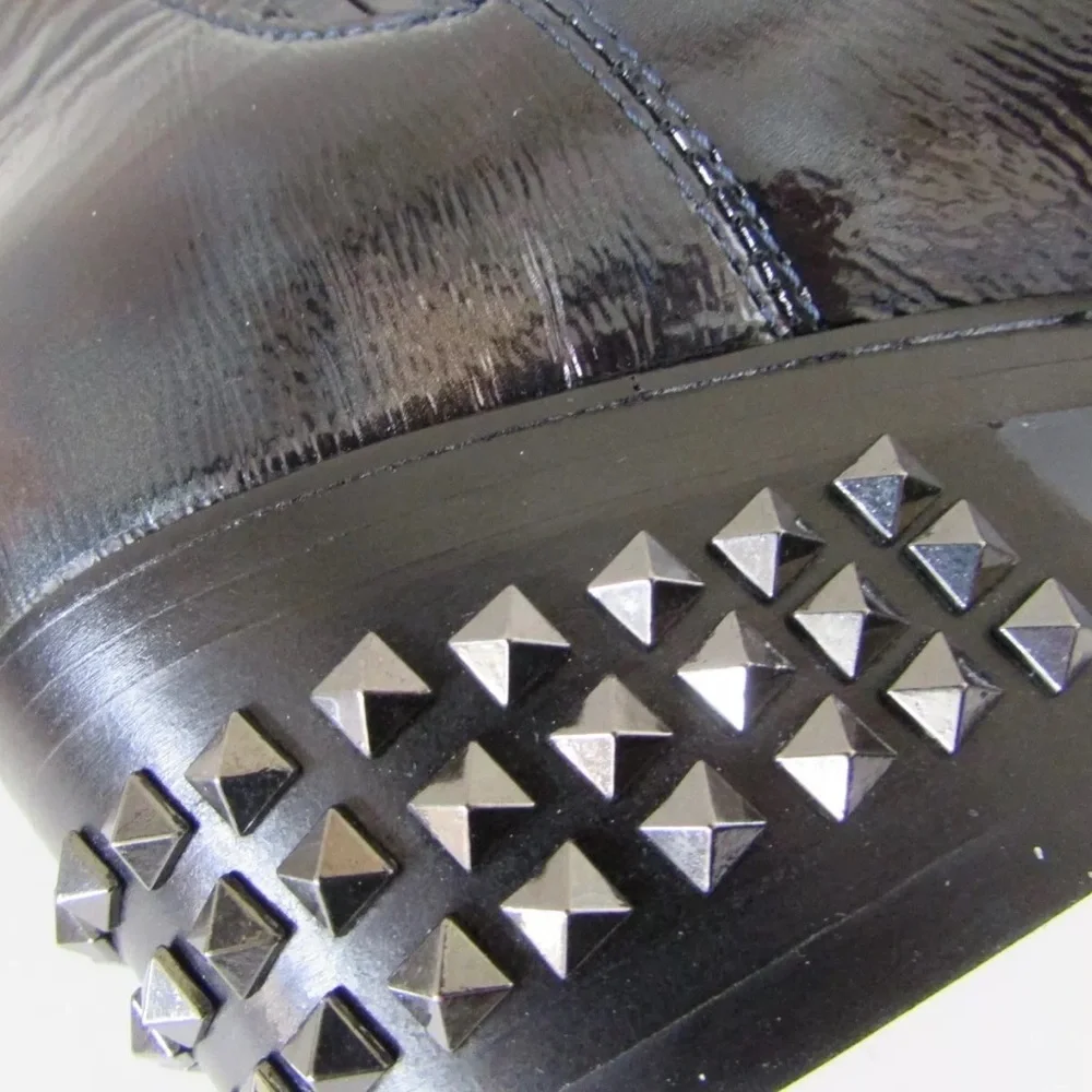 Donald J Pliner Milann Ankle Boots Studded Patent Black Iridescent size 6